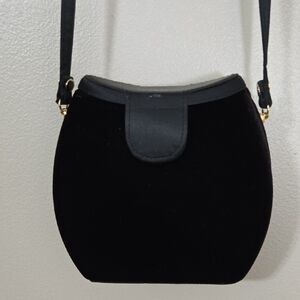 La Regale Velvet Black Shoulder Bag 6 x 5.5 Inches